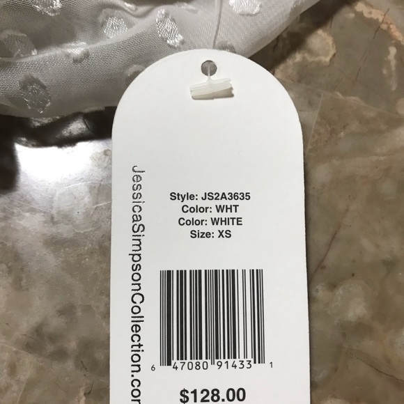 JessicaSimpsonCollection - Picture 5 of 9